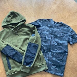 American Eagle fleece and t-shirt